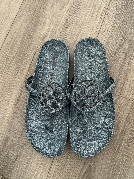Tory Burch Shoes - Tory Burch Sea Wind Miller Cloud Leather Thong SandalsComfort Straps US 8.5